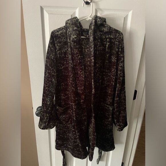 Cynthia Rowley Camo Leopard Print Hooded Robe Size Large - Picture 2 of 7